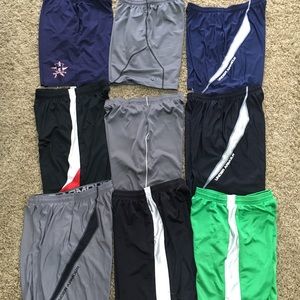 Lot of barely worn youth xl under armour shorts